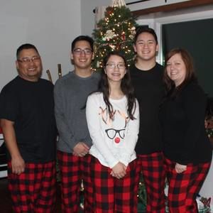 Meet your Posher, Holly